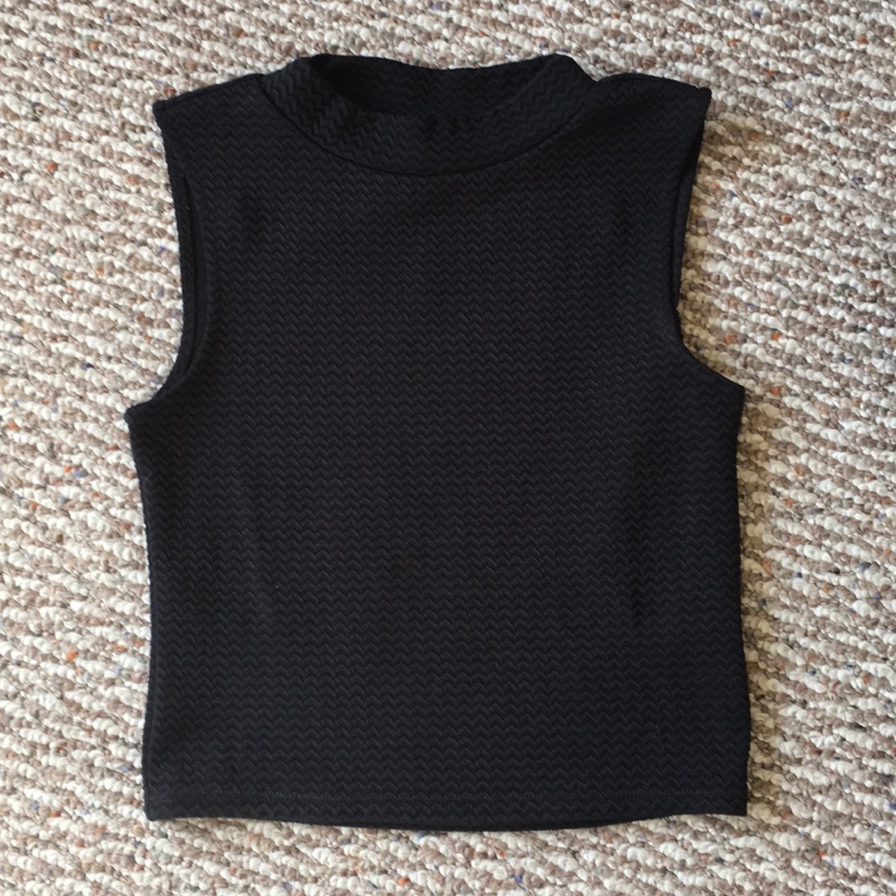 Divided H&M crop top